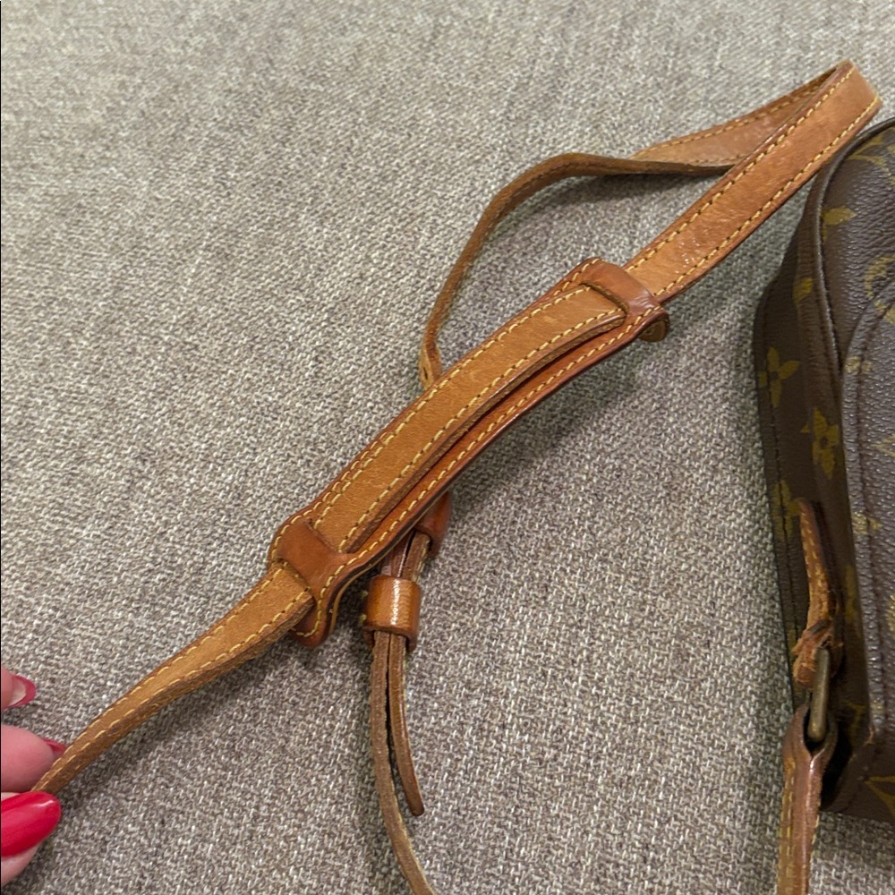 Louis Vuitton Saint Cloud shoulder bag - Picture 11 of 11